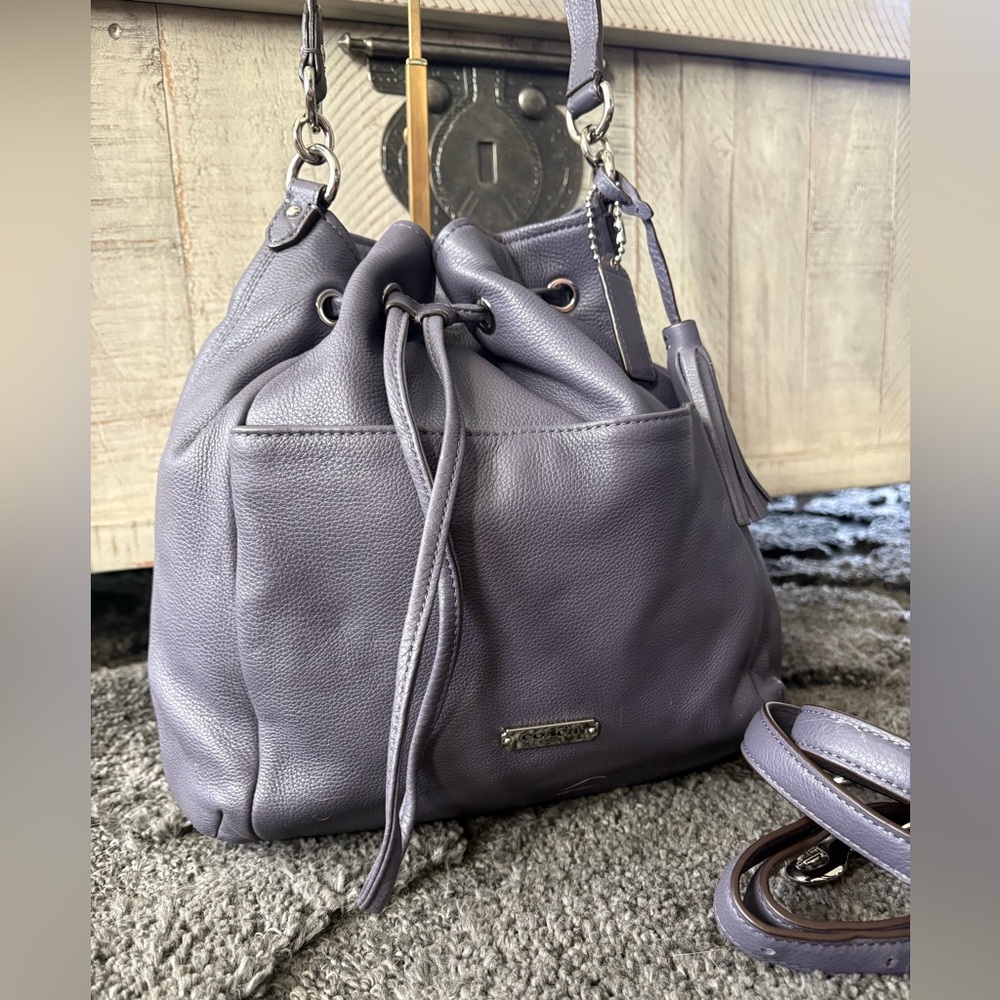 Coach Purple Leather Shoulder Bag - Picture 6 of 16